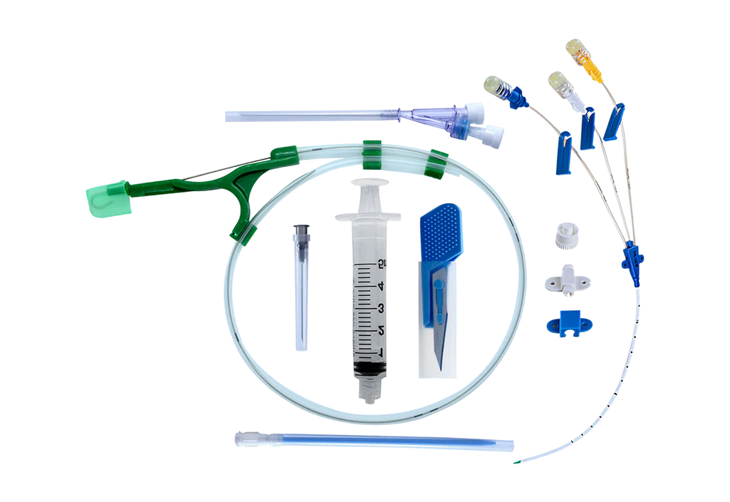 CVC Kit 3-5.5 Fr -13cm Triple Lumen With Dressing Paediatric